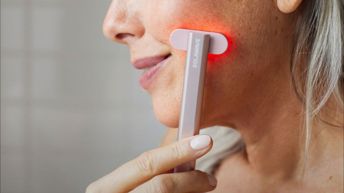 Best Red Light Therapy Gifts for Every Skin Concern
