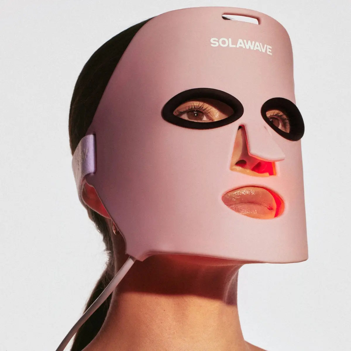 An image of a Solawave red light therapy face mask 