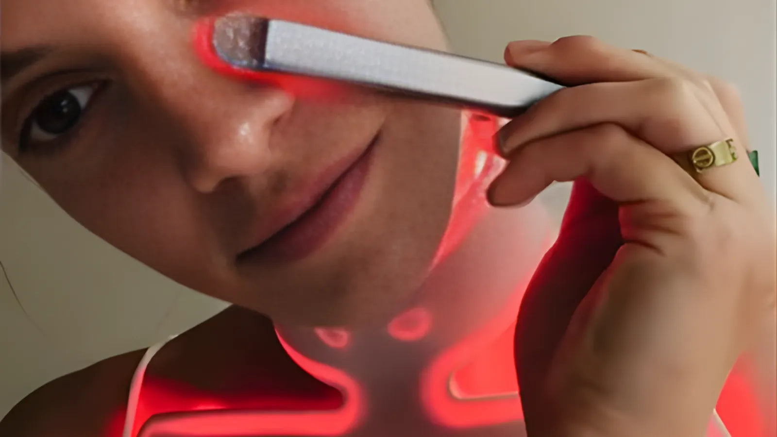 Why More People Are Investing in High-End Skincare Devices