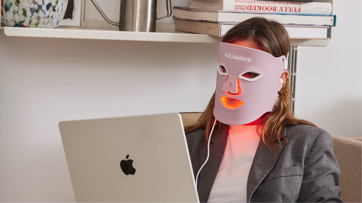 How to Use Red Light Therapy on Face for Best Results