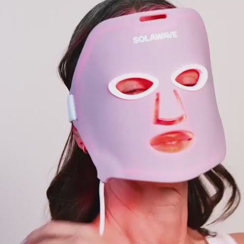 Wrinkle Retreat Red Light Therapy LED Face Mask | Solawave